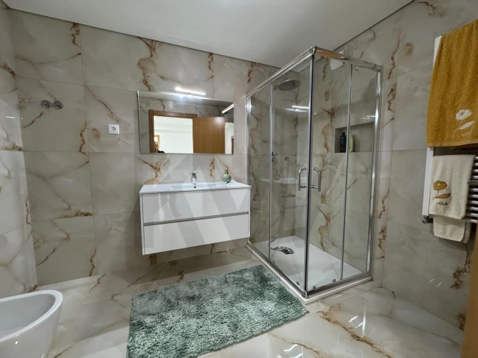 Moradia T3 para Venda em Avelal Foto 32