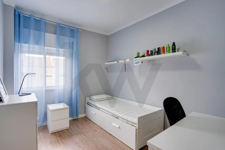 Apartamento T2 para Venda em Moita Foto 16