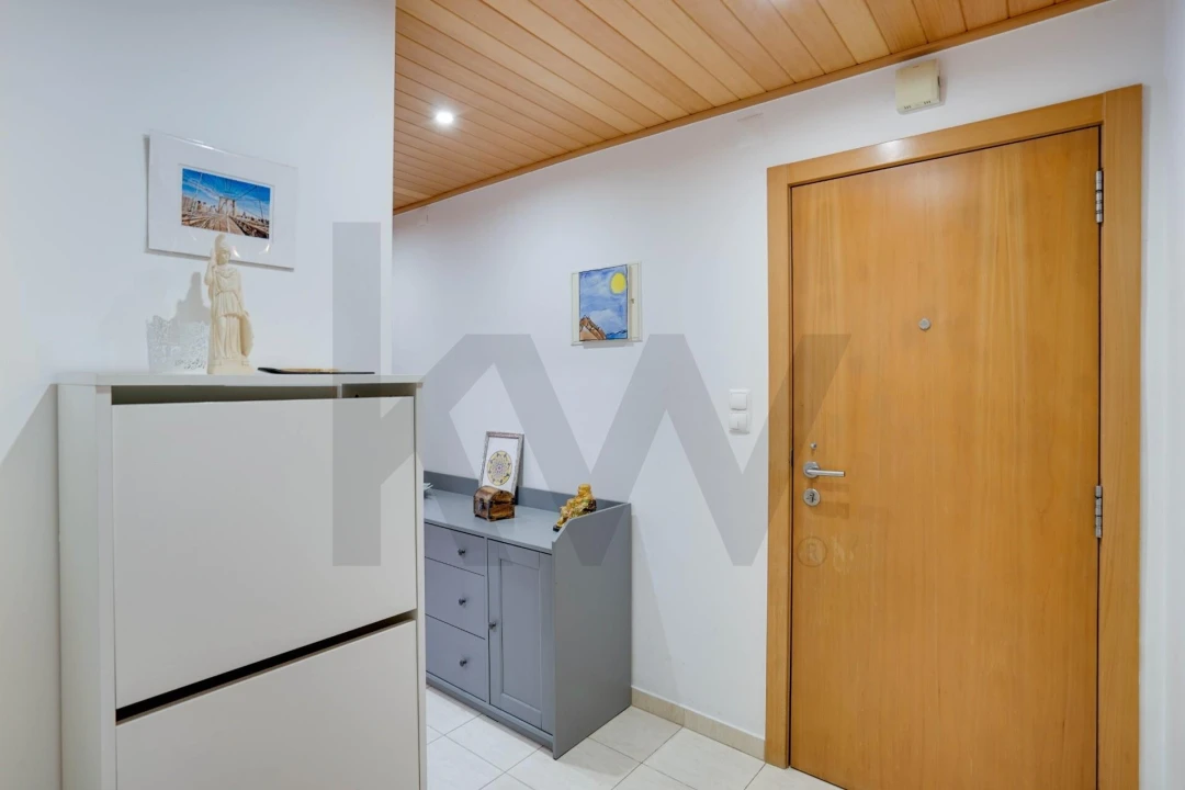 Apartamento T2 para Venda em Moita Foto 14