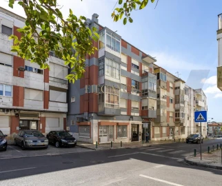 Apartamento T2 para Venda em Cacém e São Marcos