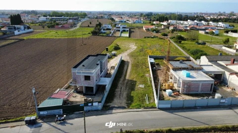 Terreno para Venda em Aradas