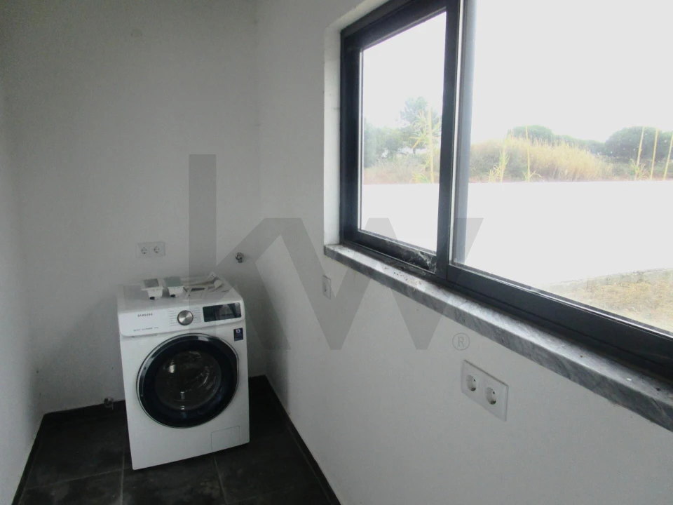 Moradia T4 para Venda em Comporta Foto 52