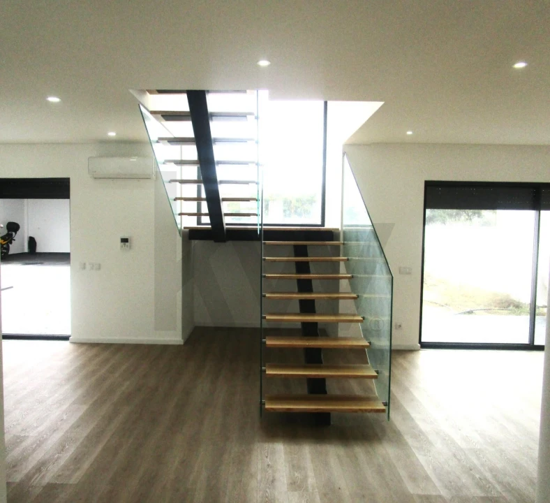 Moradia T4 para Venda em Comporta Foto 8