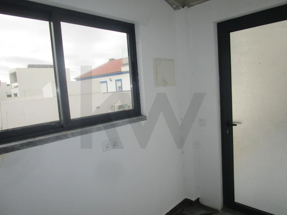 Moradia T4 para Venda em Comporta Foto 28