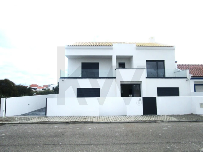 Moradia T4 para Venda em Comporta Foto 17