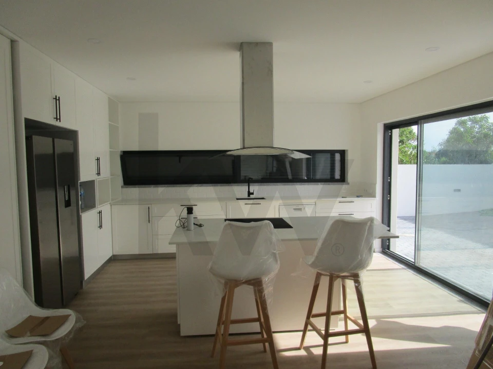 Moradia T4 para Venda em Comporta Foto 19