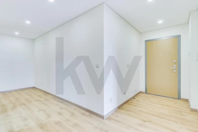 Apartamento T3 para Venda em São Domingos de Benfica