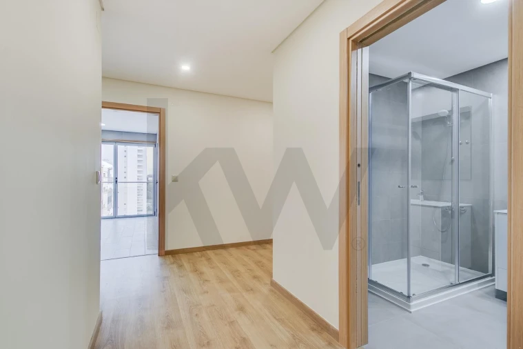 Apartamento T3 para Venda em São Domingos de Benfica Foto 16