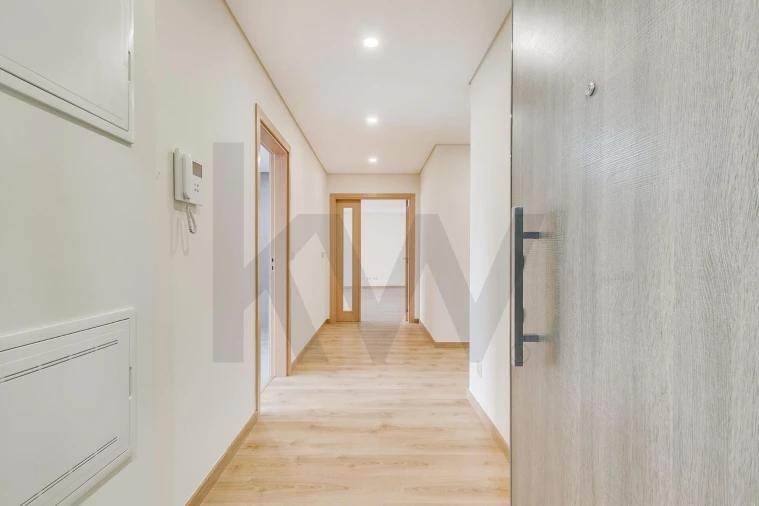 Apartamento T3 para Venda em São Domingos de Benfica Foto 19