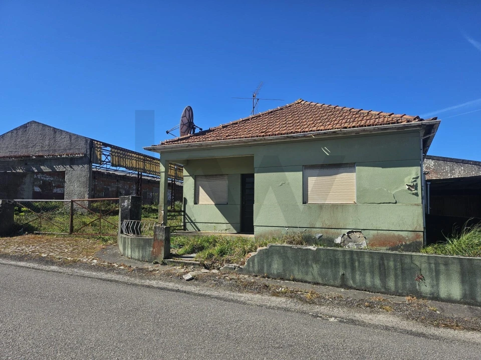 Moradia T3 para Venda em Santa Joana Foto 2