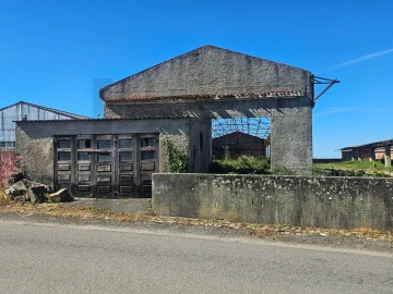 Moradia T3 para Venda em Santa Joana