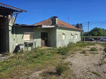 Moradia T3 para Venda em Santa Joana