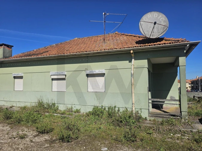 Moradia T3 para Venda em Santa Joana Foto 7