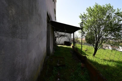 Moradia T6 para Venda em Sé, Santa Maria e Meixedo