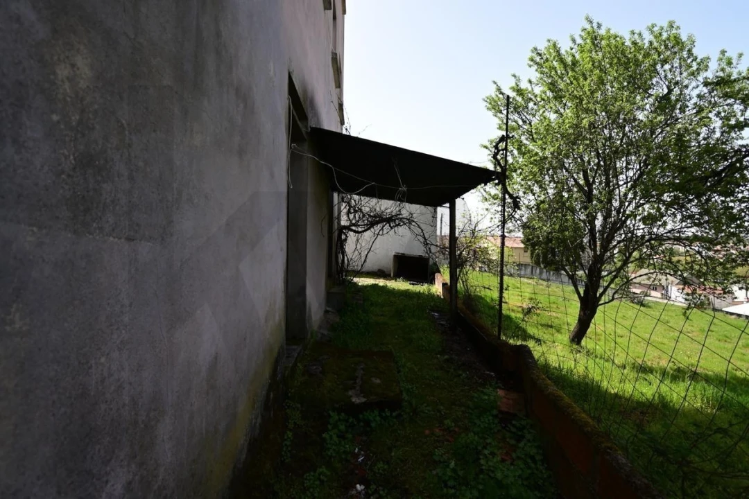 Moradia T6 para Venda em Sé, Santa Maria e Meixedo Foto 15