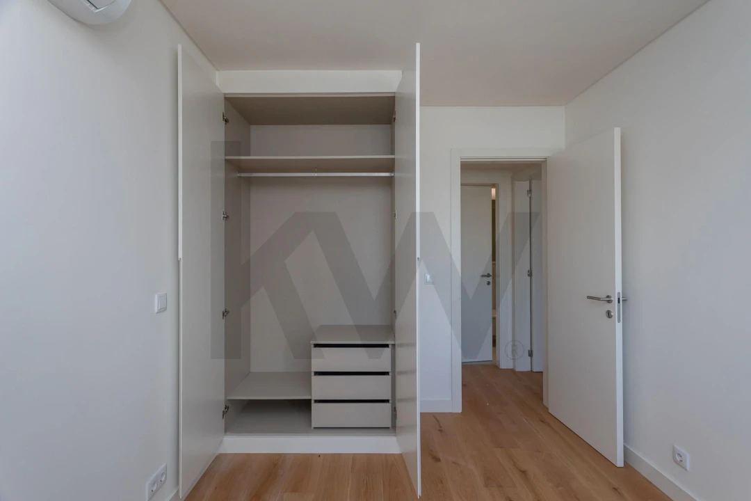 Apartamento T2 para Venda em Seixal, Arrentela e Aldeia de Paio Pires Foto 16