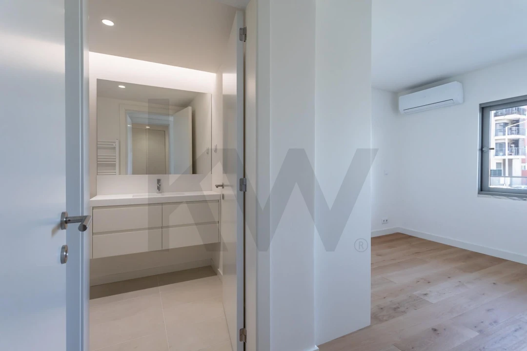 Apartamento T2 para Venda em Seixal, Arrentela e Aldeia de Paio Pires Foto 18