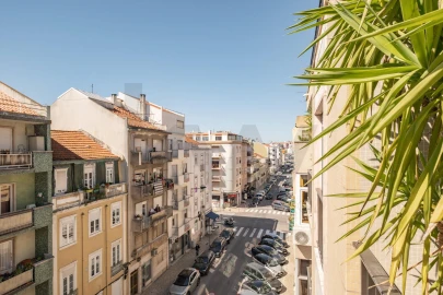 Apartamento T3 para Venda em Campo de Ourique