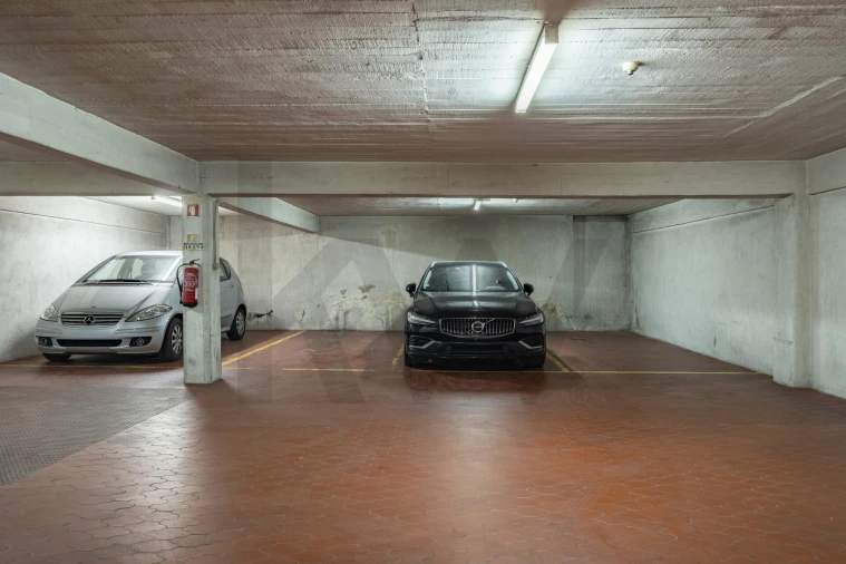 Apartamento T3 para Venda em Campo de Ourique Foto 27