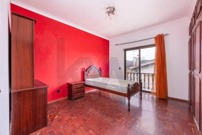 Moradia T3 para Venda em Furadouro