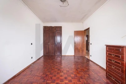 Moradia T3 para Venda em Furadouro