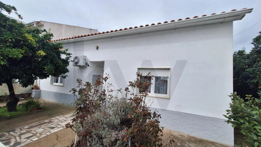 Moradia T2 para Venda em Idanha-A-Nova e Alcafozes Foto 3