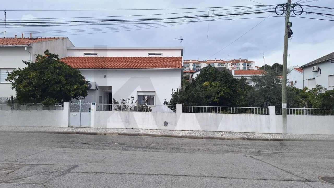 Moradia T2 para Venda em Idanha-A-Nova e Alcafozes Foto 1