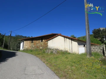 Moradia T2 para Venda em Proença-A-Nova e Peral