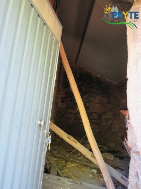 Moradia T2 para Venda em Proença-A-Nova e Peral