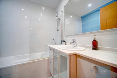 Apartamento T2 para Venda em Alcabideche