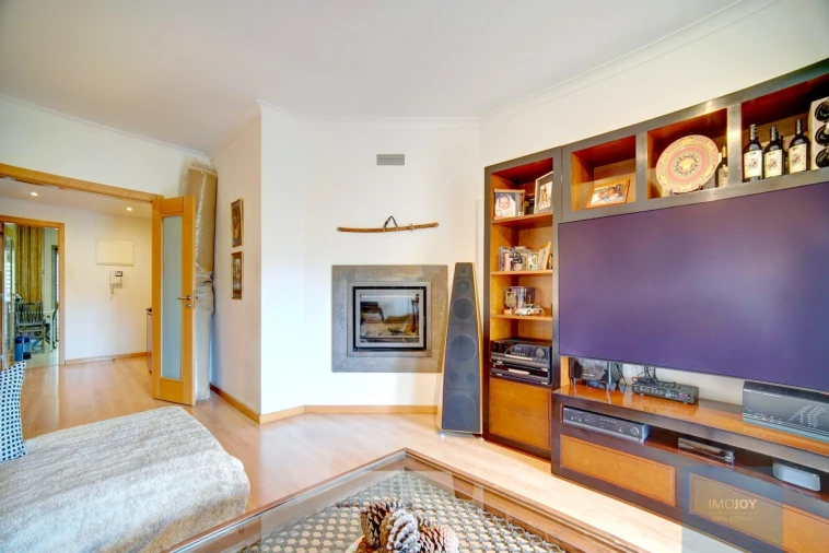 Apartamento T2 para Venda em Alcabideche Foto 4