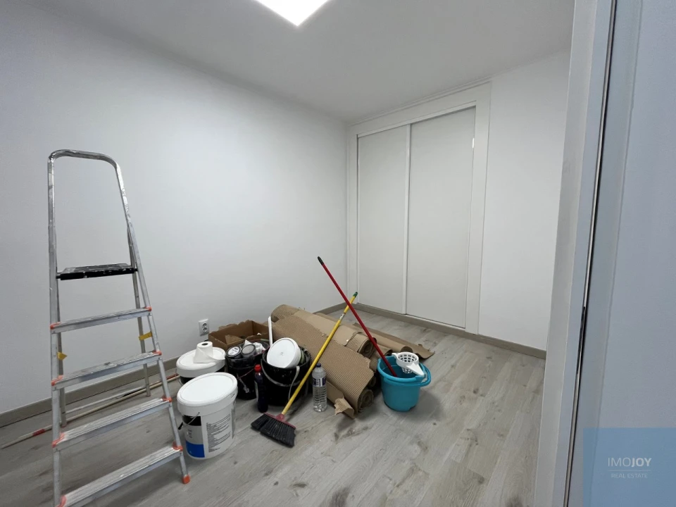 Apartamento T2 para Arrendamento em Carnide Foto 19