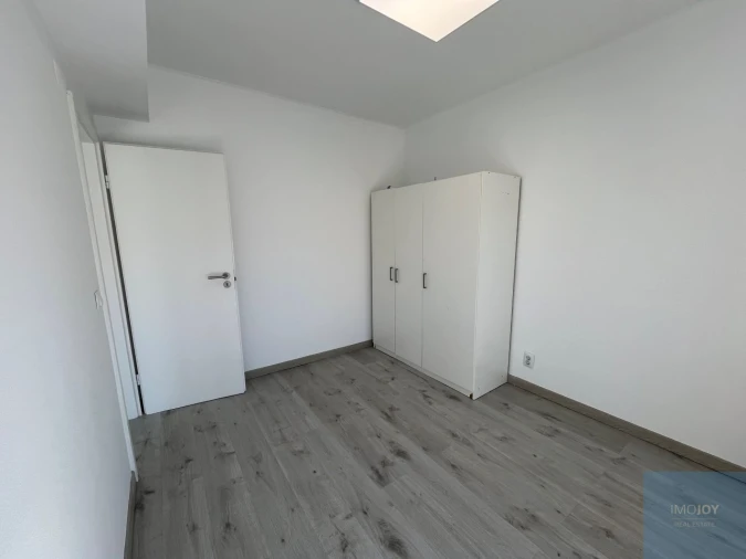 Apartamento T2 para Arrendamento em Carnide Foto 18