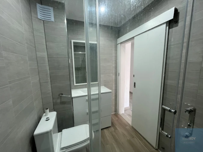 Apartamento T2 para Arrendamento em Carnide Foto 30