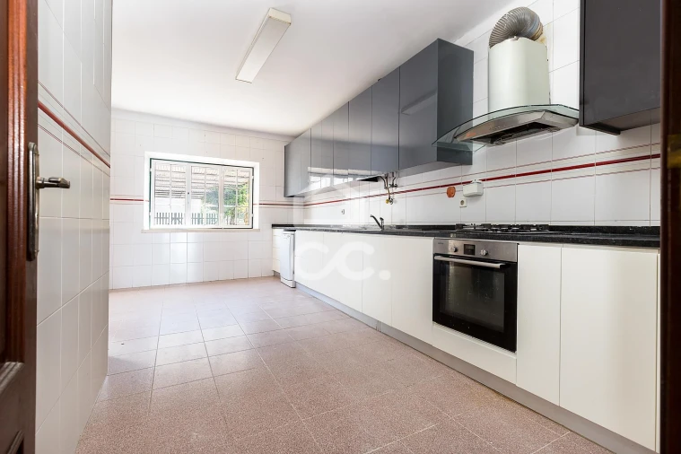 Moradia T3 para Venda em Arraiolos Foto 7