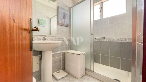 Apartamento T3 para Venda em Quarteira