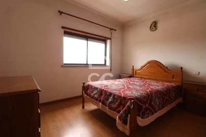 Apartamento T3 para Arrendamento em São Martinho do Bispo e Ribeira de Frades