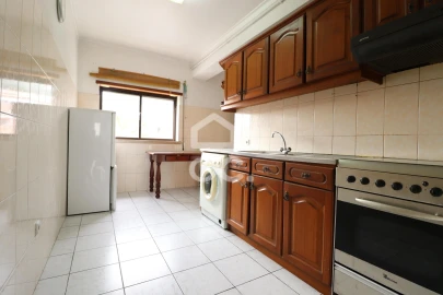 Apartamento T3 para Arrendamento em São Martinho do Bispo e Ribeira de Frades