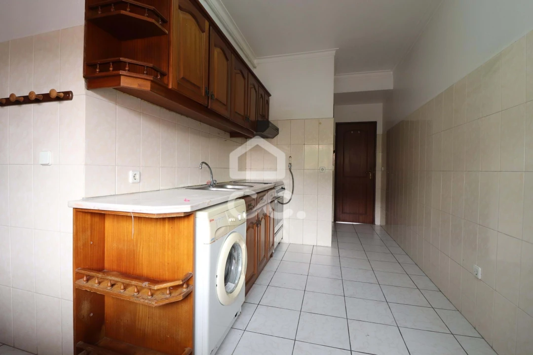 Apartamento T3 para Arrendamento em São Martinho do Bispo e Ribeira de Frades Foto 4