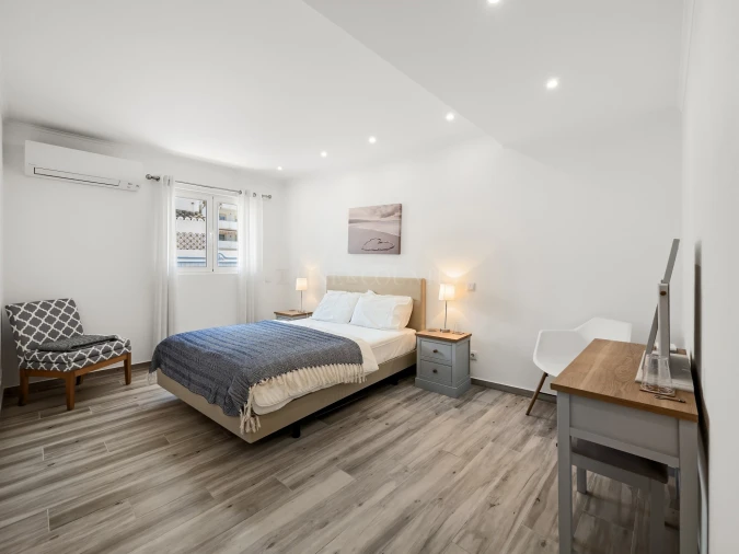 Moradia T4 para Venda em Lagoa e Carvoeiro Foto 16