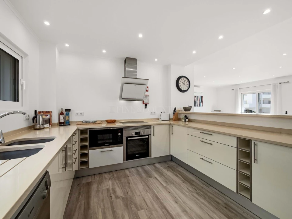 Moradia T4 para Venda em Lagoa e Carvoeiro Foto 7