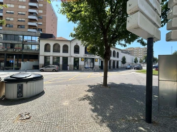 Apartamento T2 para Arrendamento em Santa Marinha