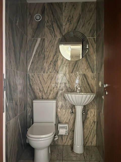 Apartamento T2 para Arrendamento em Santa Marinha