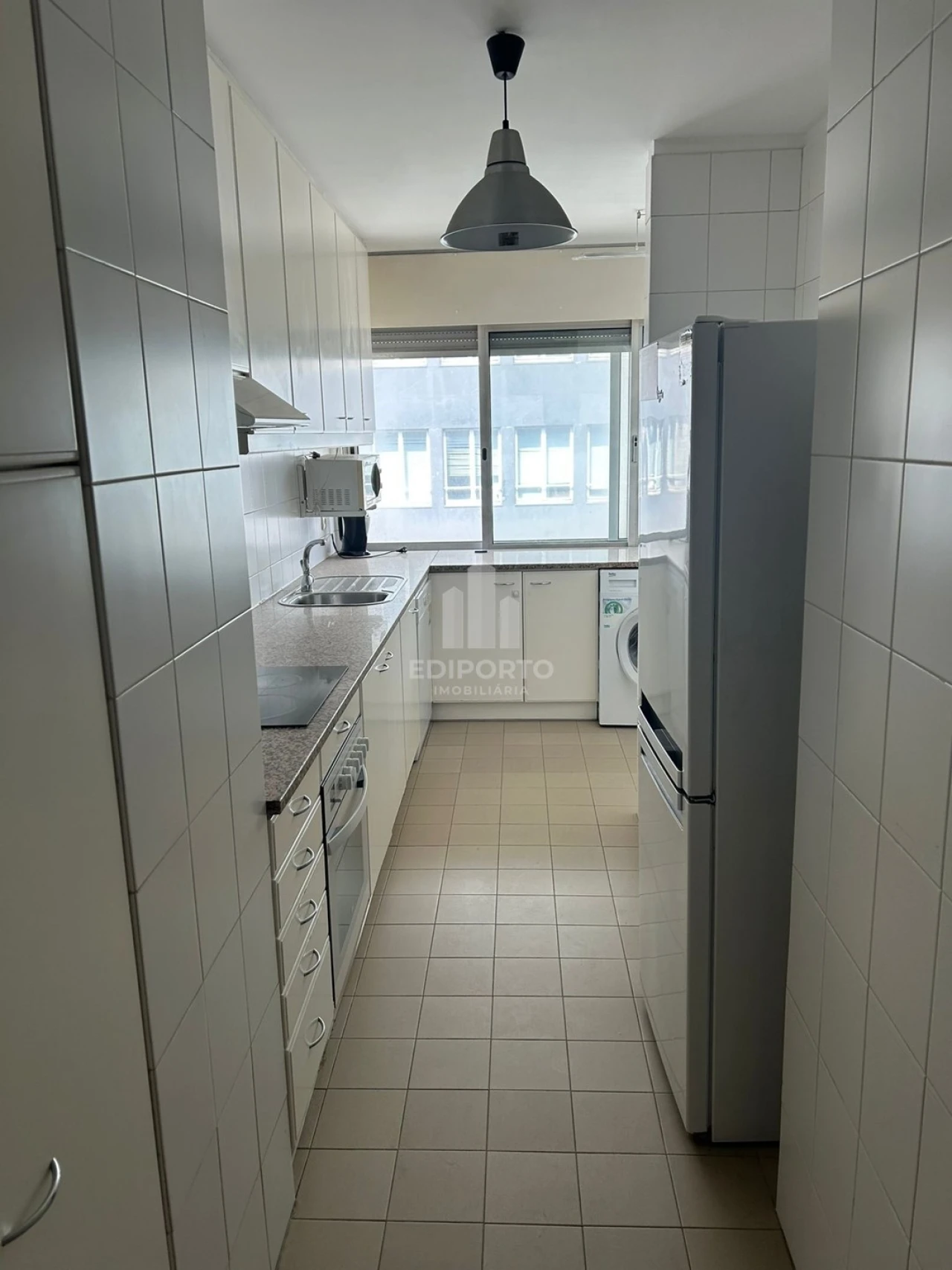 Apartamento T2 para Arrendamento em Santa Marinha Foto 21