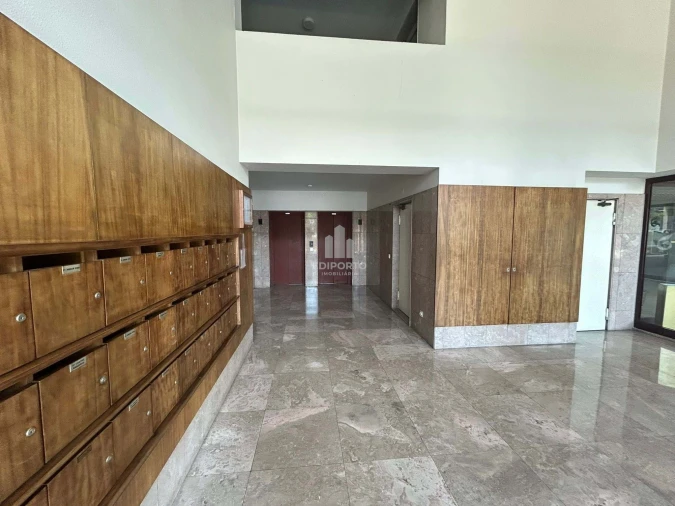 Apartamento T2 para Arrendamento em Santa Marinha Foto 34