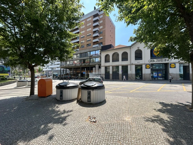 Apartamento T2 para Arrendamento em Santa Marinha Foto 36