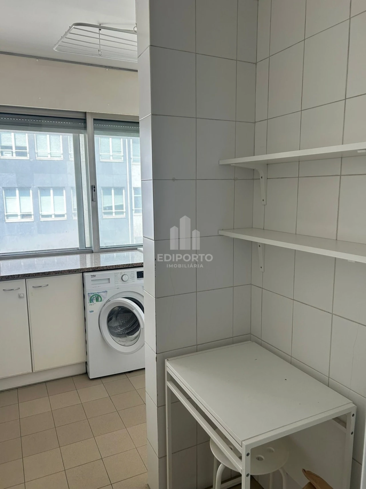Apartamento T2 para Arrendamento em Santa Marinha Foto 22