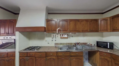 Moradia T5 para Venda em Assunção, Ajuda, Salvador e Santo Ildefonso