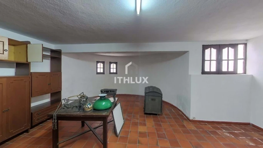 Moradia T5 para Venda em Assunção, Ajuda, Salvador e Santo Ildefonso Foto 37