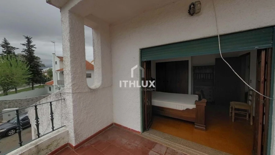 Moradia T5 para Venda em Assunção, Ajuda, Salvador e Santo Ildefonso Foto 38